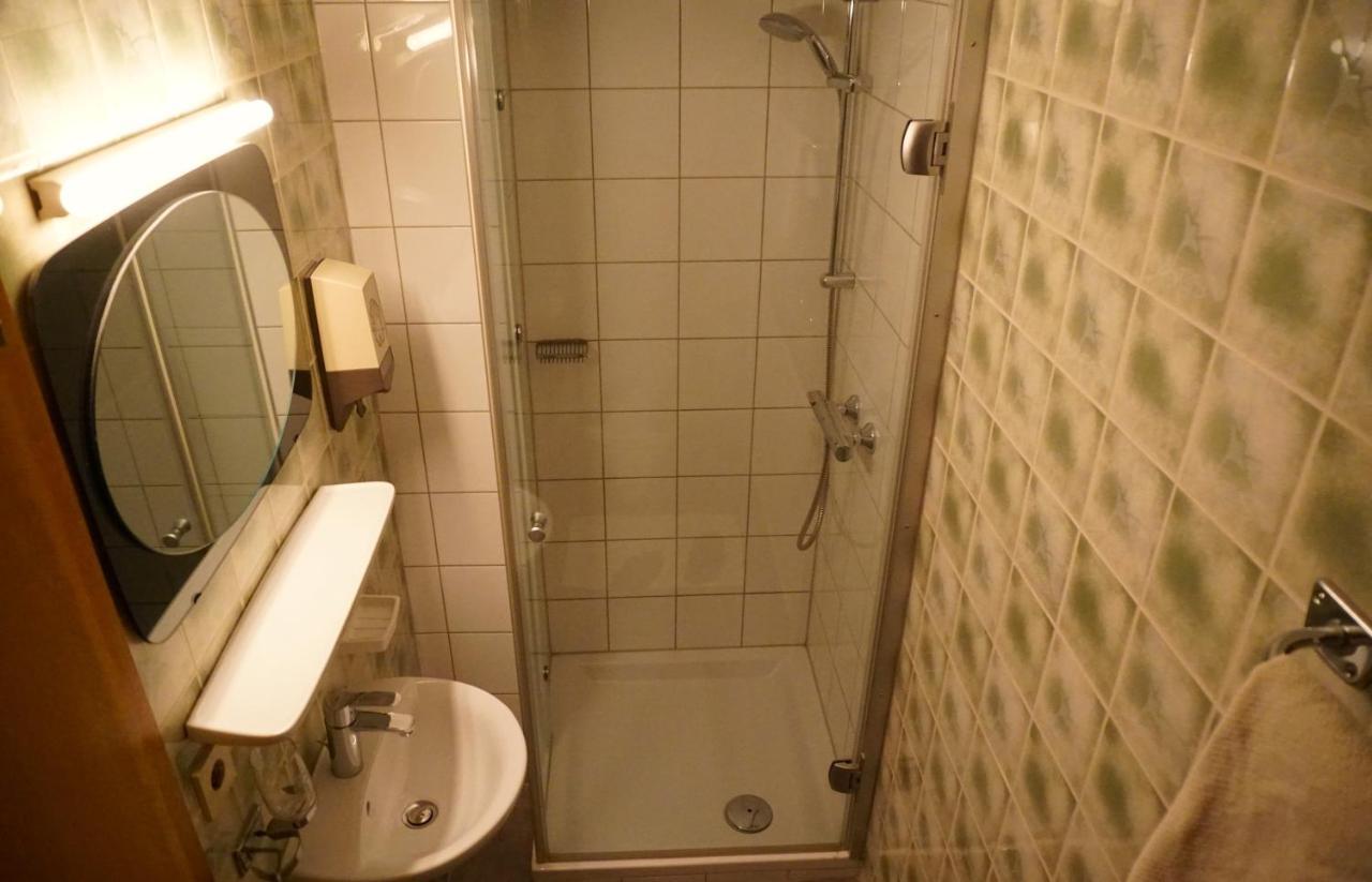 Hof Zur Steinwaend Bed & Breakfast Micheldorf in Oberösterreich Rom bilde